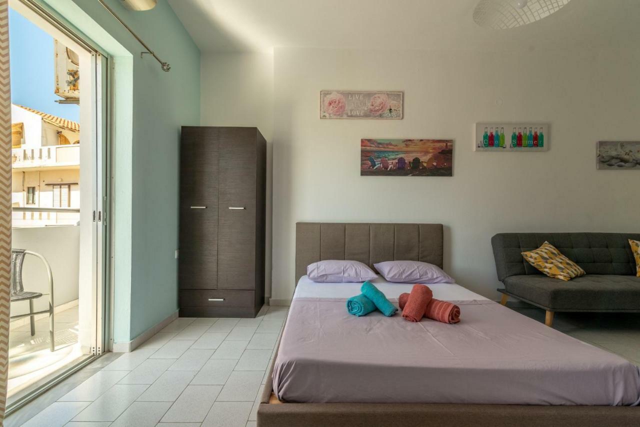 3Rd Floor Apartment Next To The Beachfront Heraklion  ภายนอก รูปภาพ